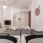 Harmonia I Αγία Άννα