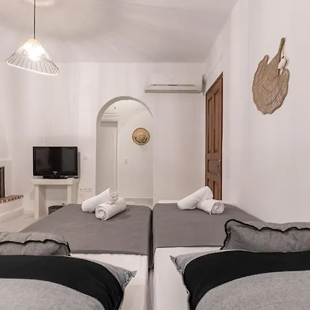 Harmonia I Agia Anna (Naxos)